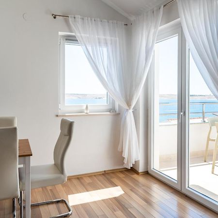 Apartments Barbati โนวาลยา ภายนอก รูปภาพ