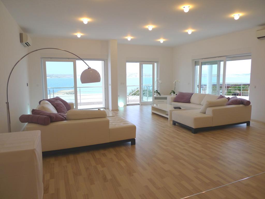 Apartments Barbati โนวาลยา ภายนอก รูปภาพ