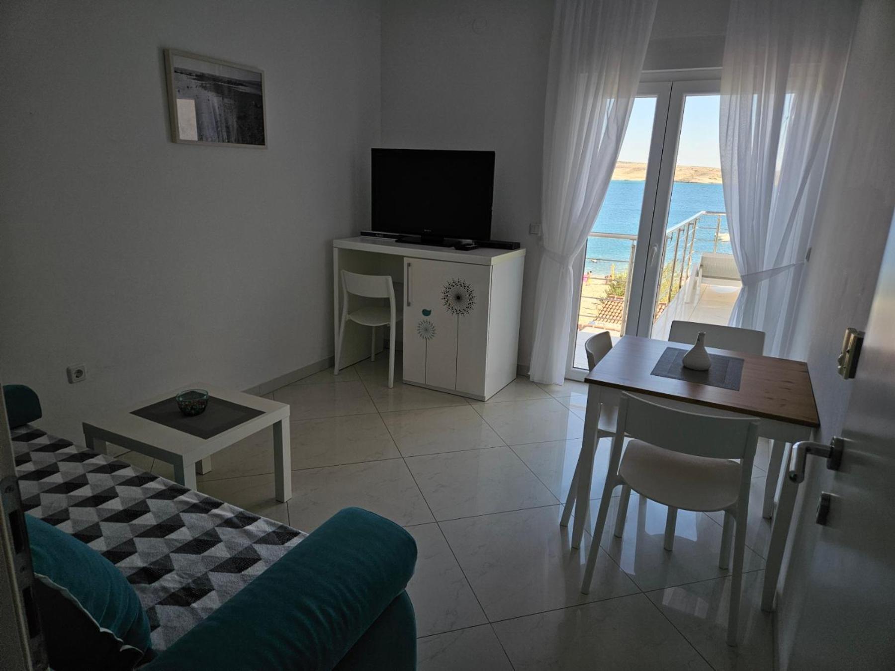 Apartments Barbati โนวาลยา ภายนอก รูปภาพ