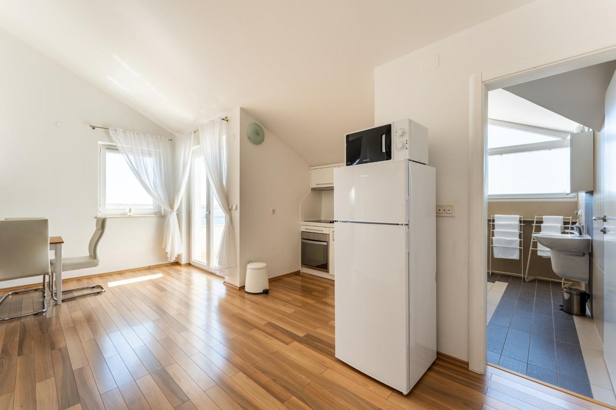 Apartments Barbati โนวาลยา ภายนอก รูปภาพ