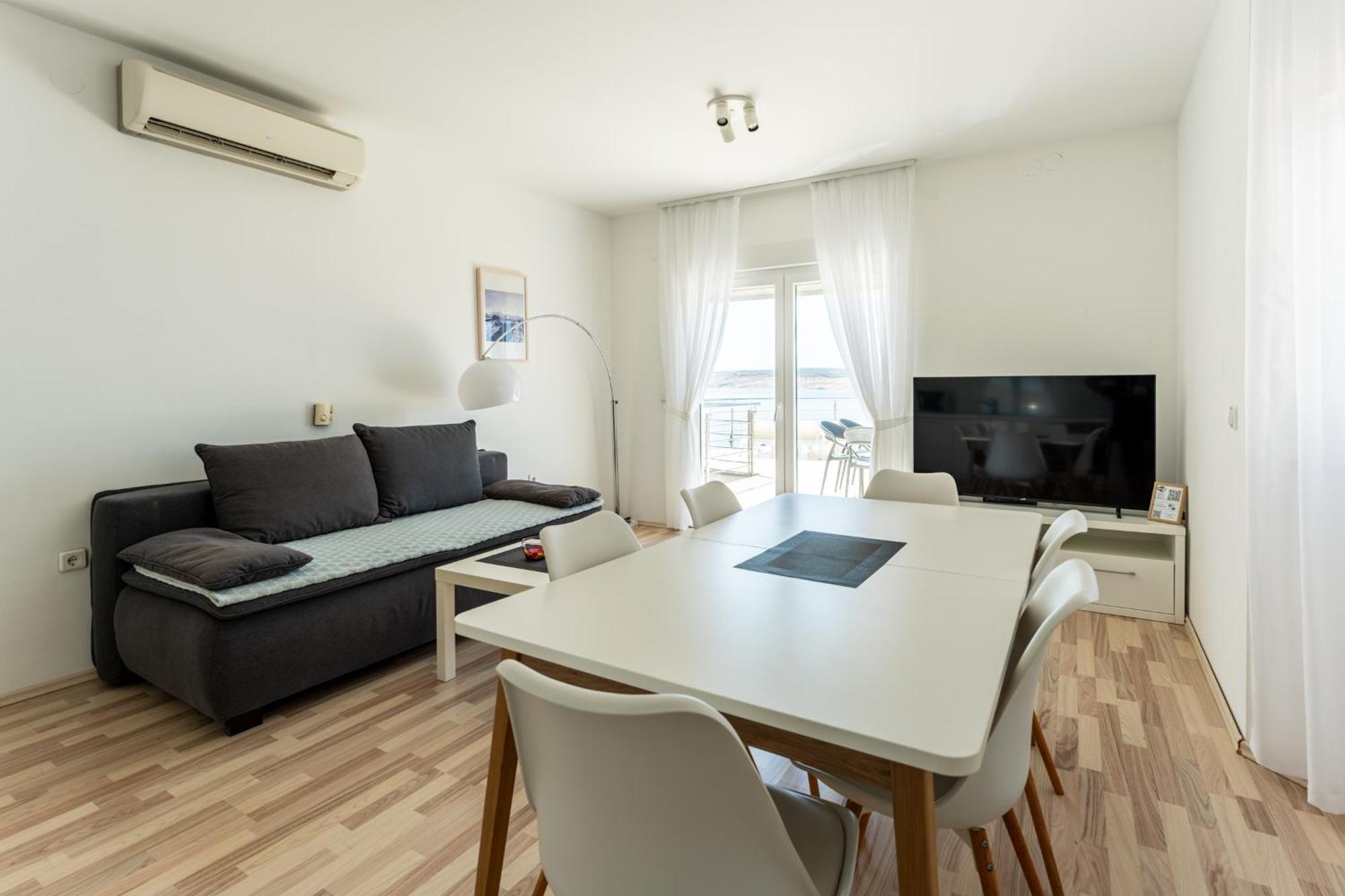 Apartments Barbati โนวาลยา ภายนอก รูปภาพ