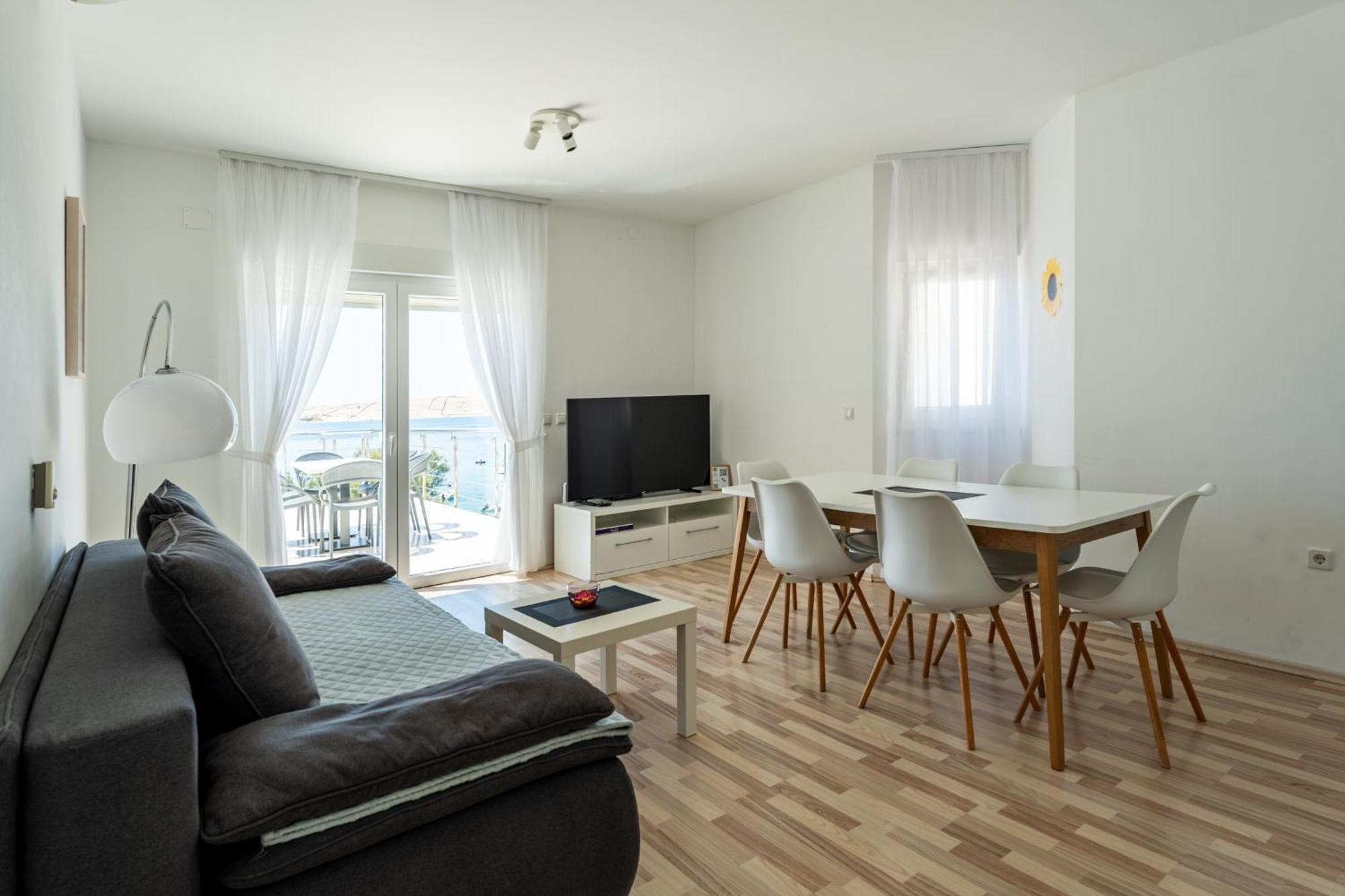 Apartments Barbati โนวาลยา ภายนอก รูปภาพ